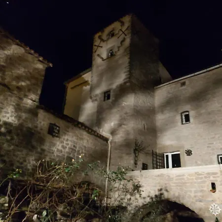 בית נופש Chateau Medieval Entre Causse Et Mer